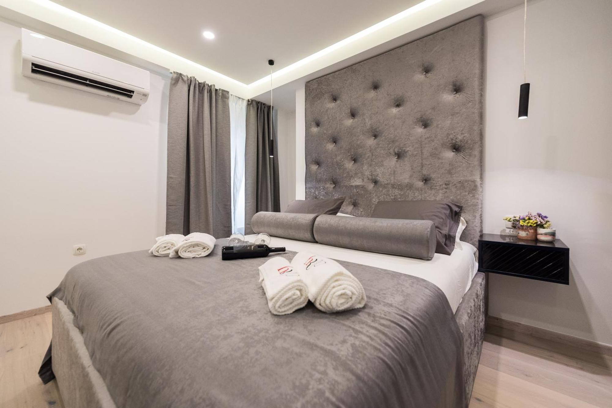10 Heritage Rooms ซาดาร์ ภายนอก รูปภาพ